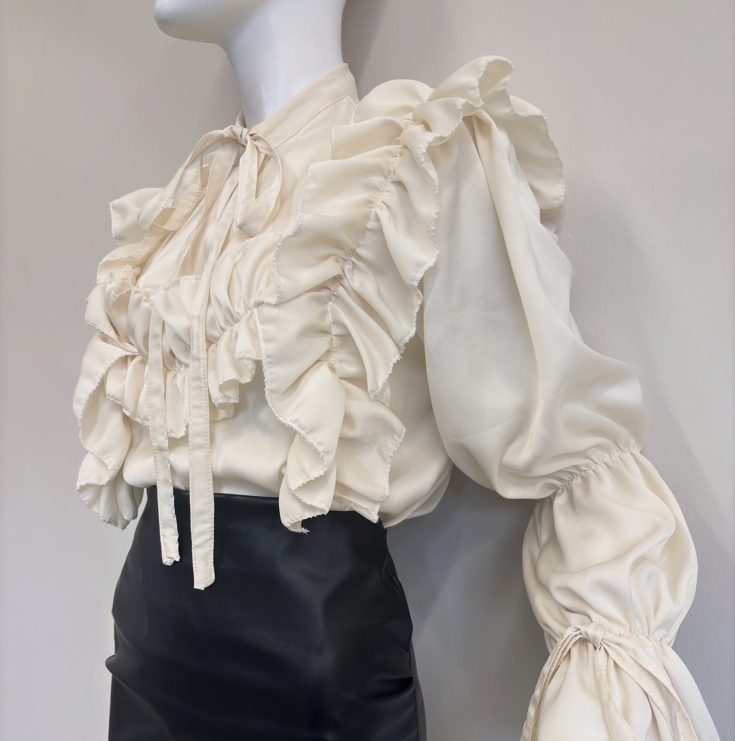 PARIS SILK TOUCH BLOUSE