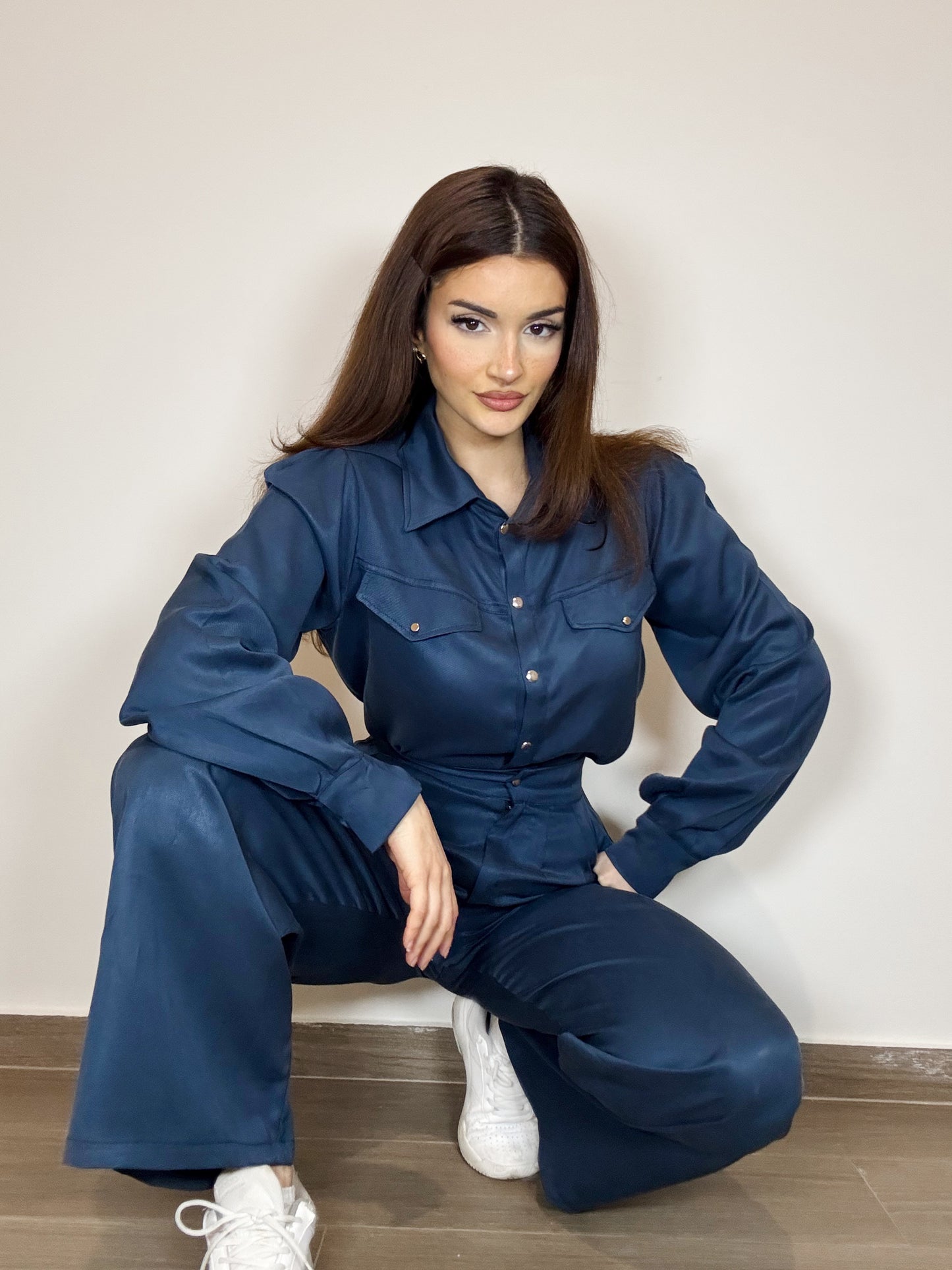 CELESTIAL CROP SHIRT CLASSIC